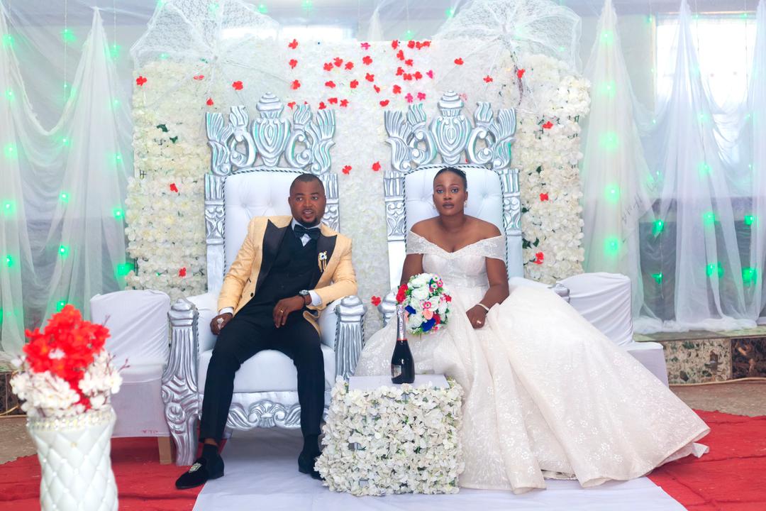 Wedding: Mr and Mrs Obafemi Rufus Appreciates Family, Friends, Colleagues.