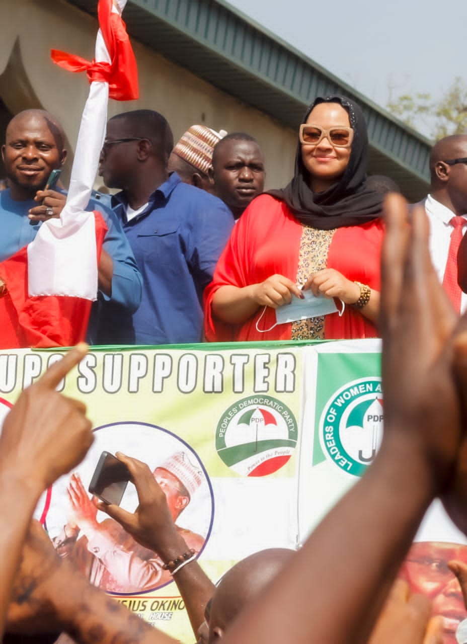 Again, Natasha Akpoti-Uduaghan Intervenes in Community Development, Doles Out Cash Support